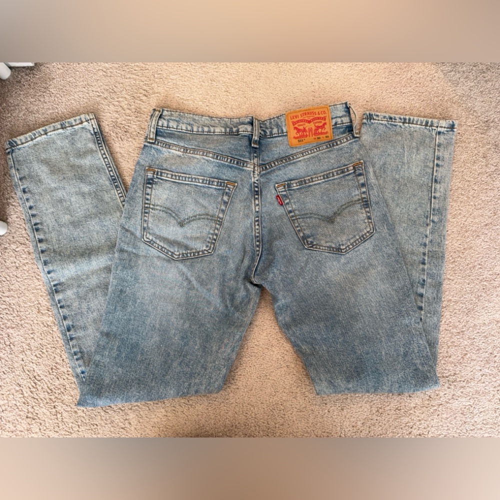 NWOT Levi Denim Jeans - Size 30x32
